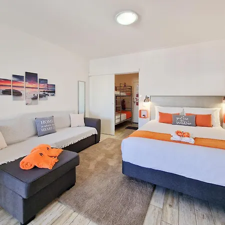 Estudio Da Rocha Peachy ポルティマン