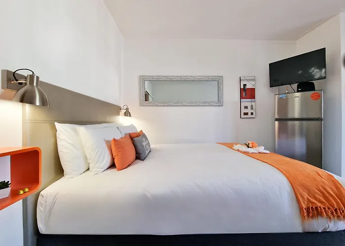 Estudio Da Rocha Peachy Appartement